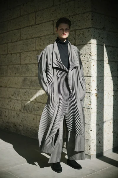 Look 2